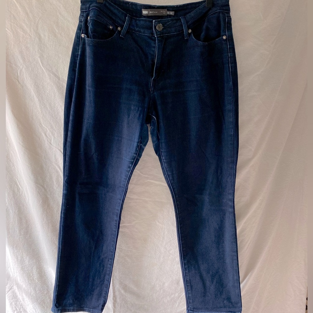 Women’s Levis’s Bold Curve Dark Blue Denim Jeans
